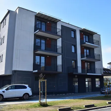 Apartment 14 Borowska 268 Parking
